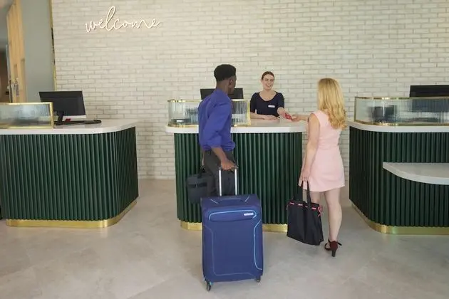 Leonardo Hotel Bristol City - Lobi