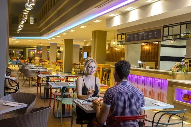 Leonardo Club Laura Beach And Splash Resort