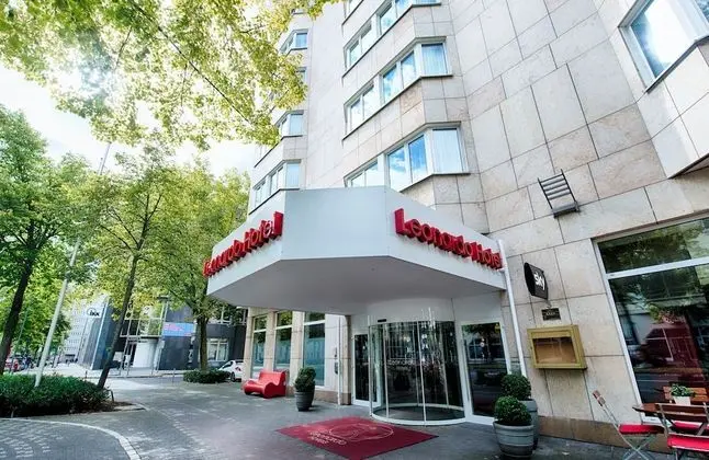 Leonardo Hotel Düsseldorf City Center - Dış Mekan