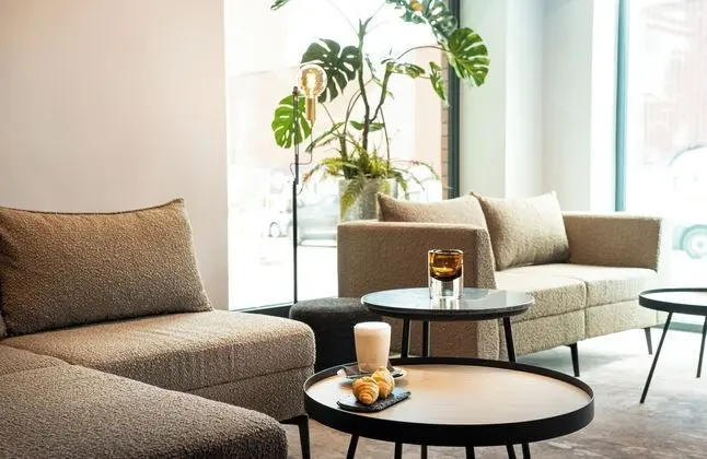 Leonardo Hotel Hamburg Altona - Lobi