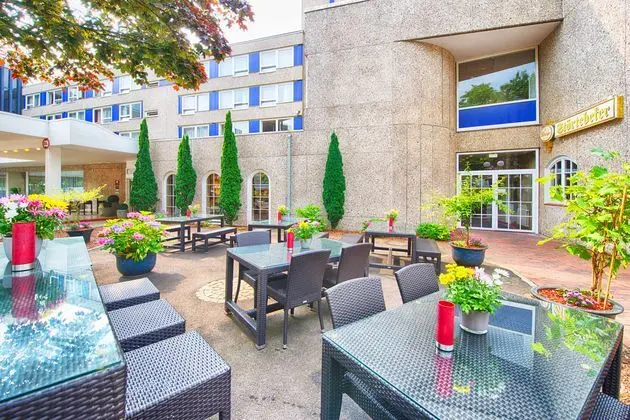 Leonardo Hotel Hamburg City Nord - Genel