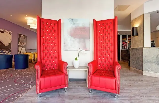 Leonardo Hotel Munich City North - Lobi