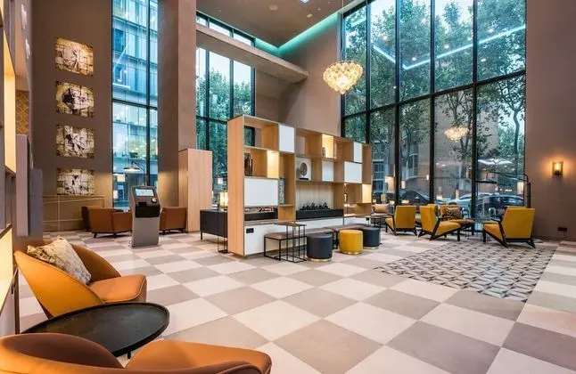 Leonardo Royal Hotel Barcelona Fira - Lobi