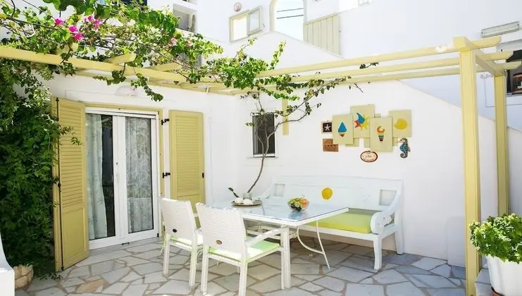 Leonardos Apartments - Öne Çıkan Resim