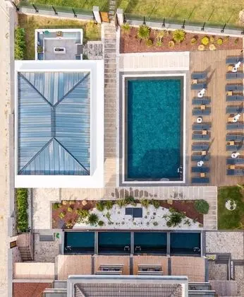 Leone Cunda Edition Otel(+12)