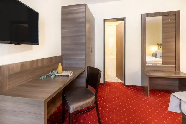 Hotel Leonet - Oda