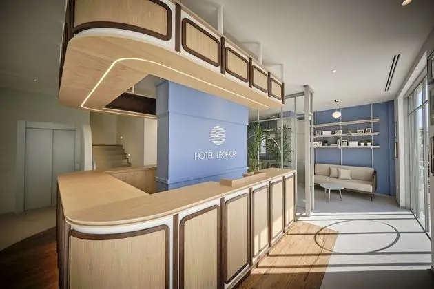 Hotel Leonor - Lobi