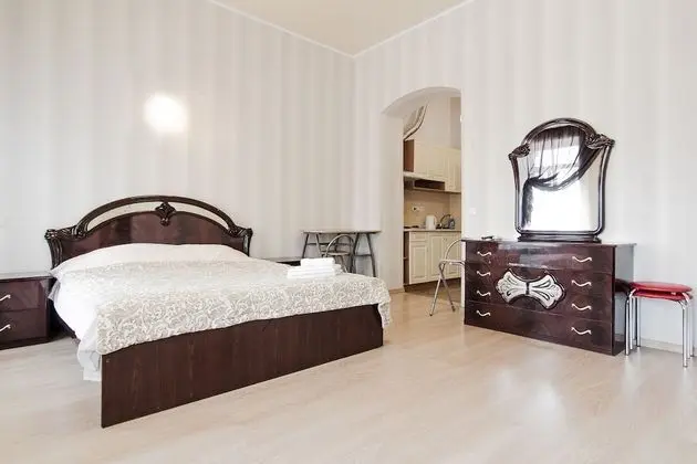 LeonRooms Pokrovskiy 8-2 - Oda