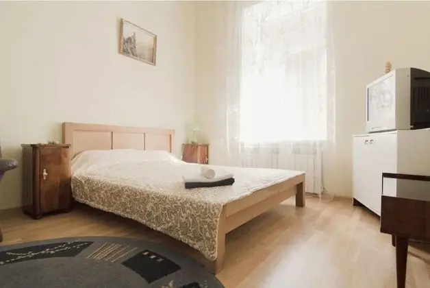 LeonRooms Vorontsovskiy 8