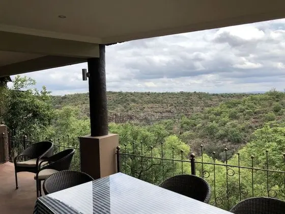 Leopards Rock Bush Boutique - Oda Düzeni