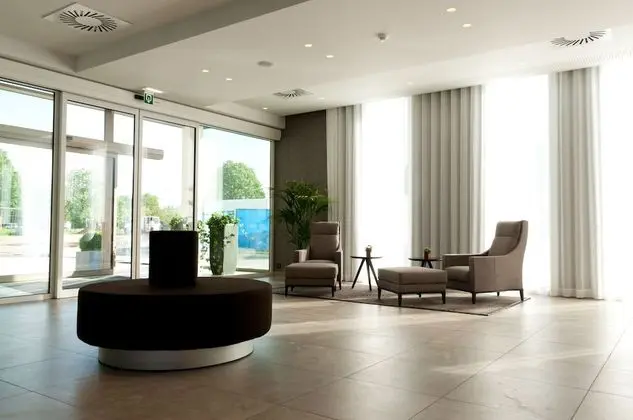 Leopold Hotel Oudenaarde - Lobi