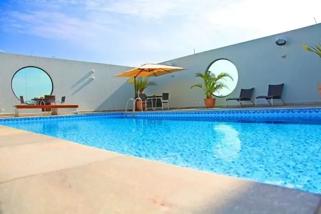 Leques Brasil Hotel Escola - Havuz