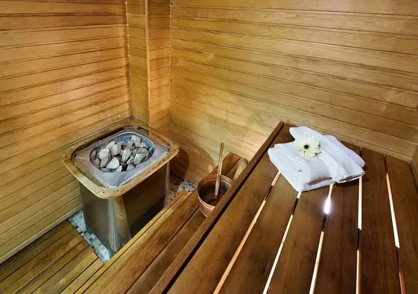 Lermitage Hotel Tallinn - Havuz