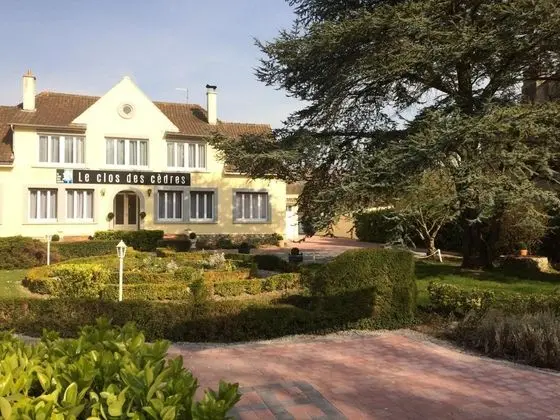 Hotel Les Cedres