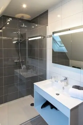 Les Chambres Chez Christine - Banyo Tipleri