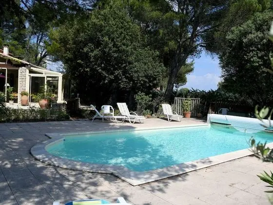 Les Chambres d'Adeline B&B - Havuz