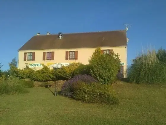 Hotel Les Confins du Perche - Dış Mekan
