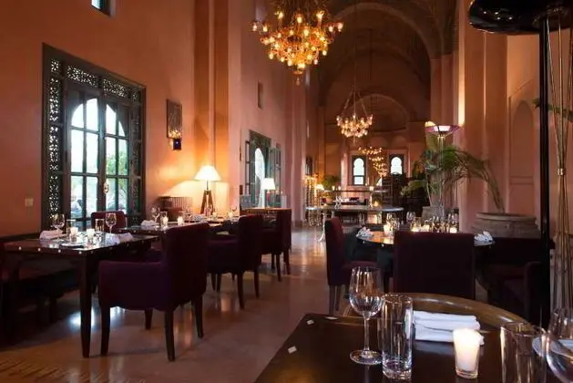 Hotel Les Deux Tours - Yeme / İçme