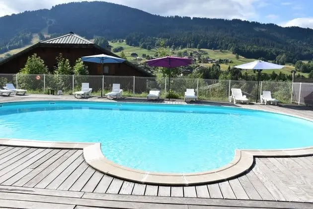 Les Essertets - Vacances ULVF - Havuz