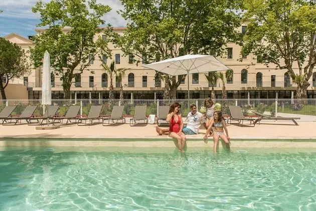 Les Villages Clubs du Soleil - Havuz