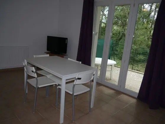 Les Villagines Appart'Hôtel - Rousset - Oda Düzeni