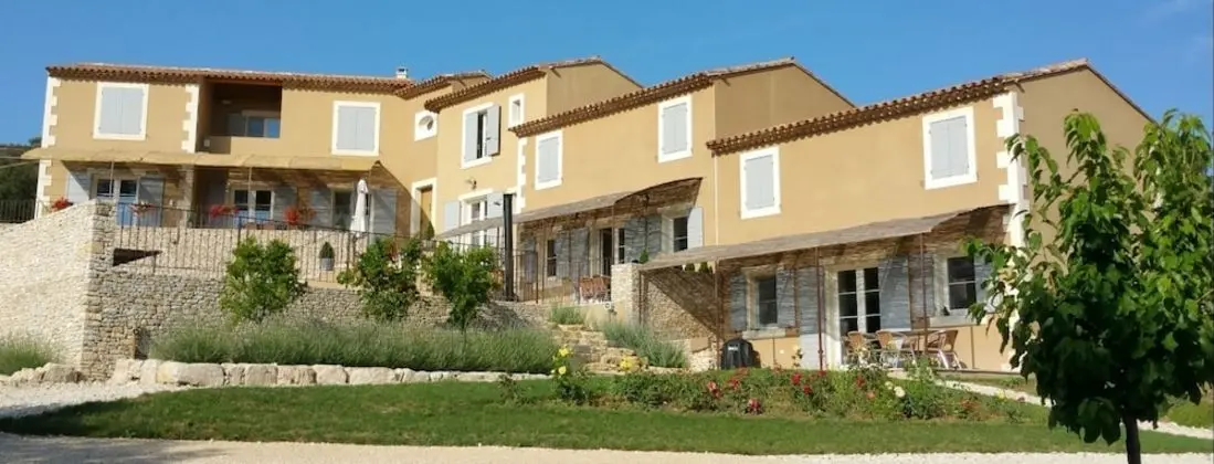 Les Grenadiers de Saint Sat - Dış Mekan