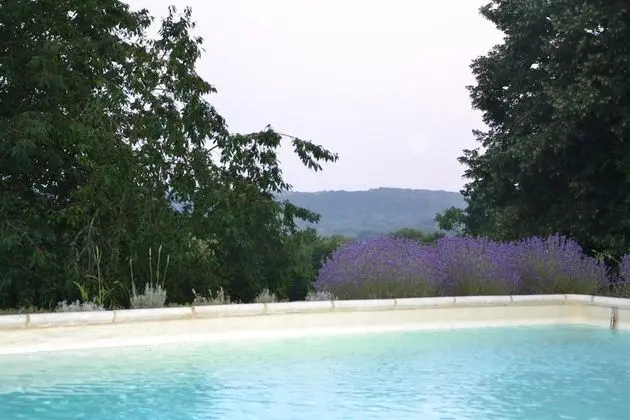 Les Hautes Sources - Havuz