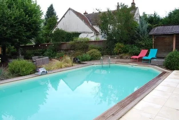 Les Insolites de la Pouillyzotte - Havuz
