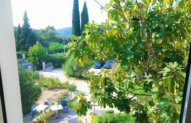 Hotel Les Jardins De Bormes