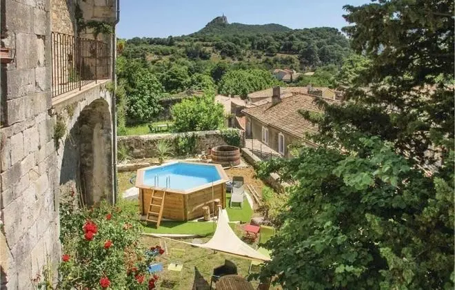 Les Jardins de la Cathédrale - Havuz