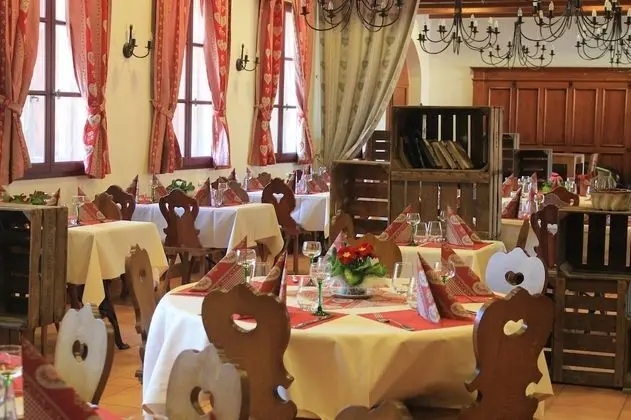 Les Loges de l'Ecomusée D'Alsace - Yerinde Yemek