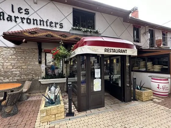 Les Marronniers d'Arc - Öne Çıkan Resim