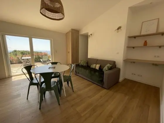 les Mini-villas de Santa-giulia - Lobi