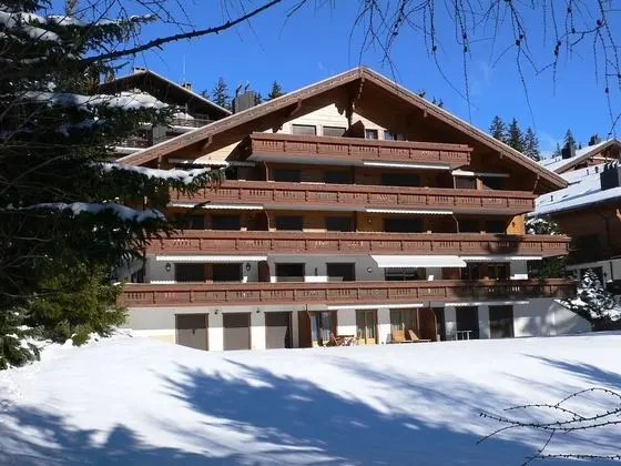 Les Pierres C Crans-montana - Oda