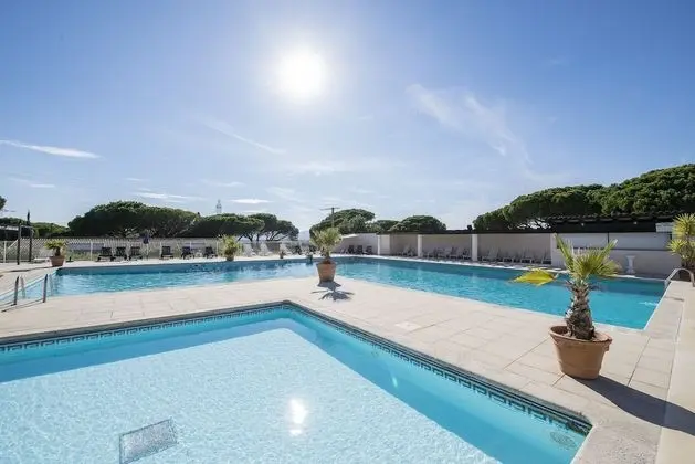 Les Residences du Colombier - ULVF - Havuz
