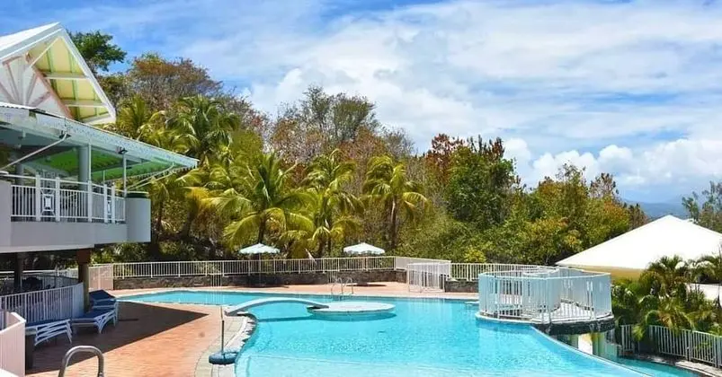 Les studios de la baie - Havuz