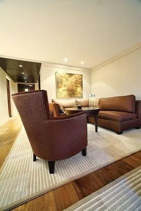 Les Suites de la Potinière