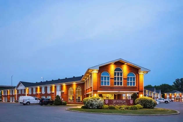 Les Suites De Laviolette