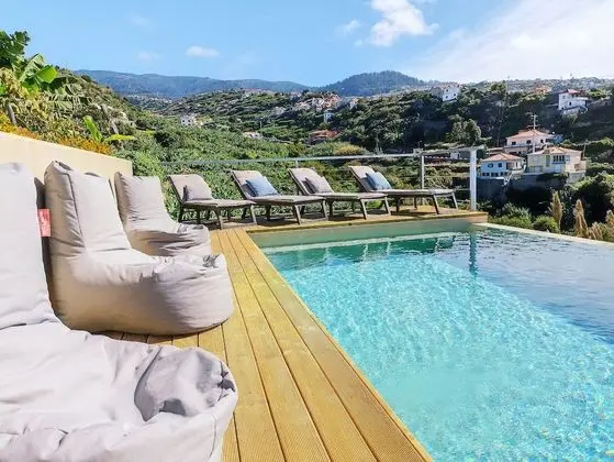 Les Terrasses Suites - Havuz