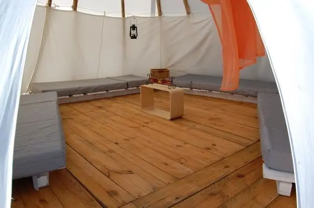 Les Tipis de Bayot - Oda