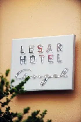 Lesar Hotel Angel