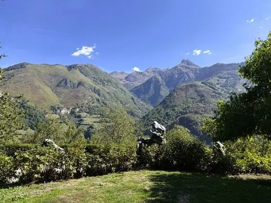 L'Espiatet - Dış Mekan
