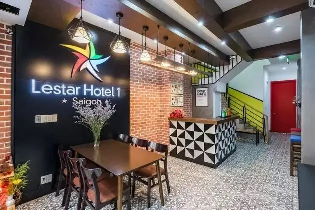 Lestar Hotel 1 - Lobi