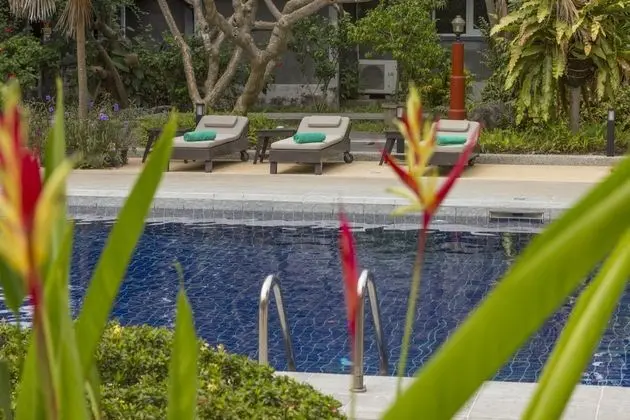 Let's Hyde Pattaya Resort & Villas - Havuz