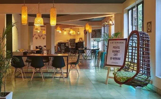 LetsBunk Poshtel - İç Mekan