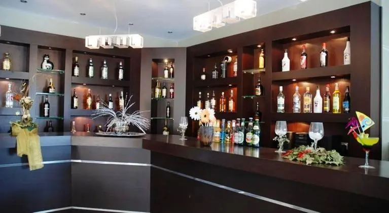 Letsos - Bar
