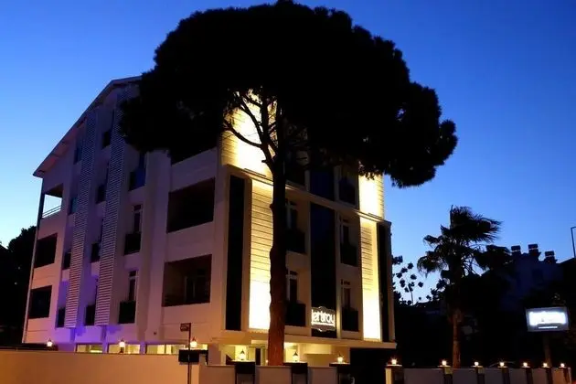 Let'stay Hotel