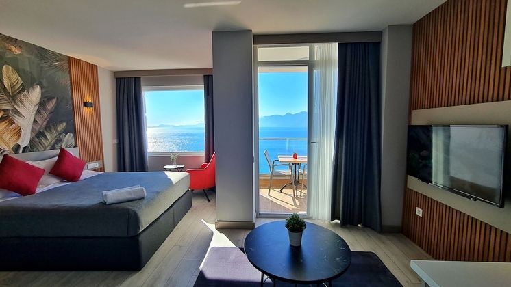 Letstay Panorama SuitesFotoğrafı