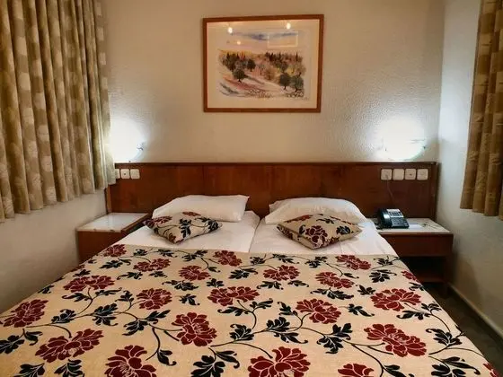 Lev Yerushalayim - Oda