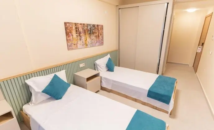 Levant Hotel & Aparts